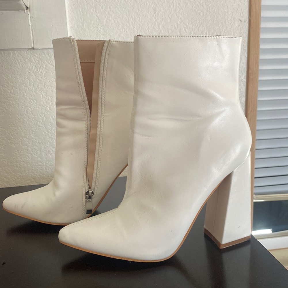 White GoGo boots from BooHoo